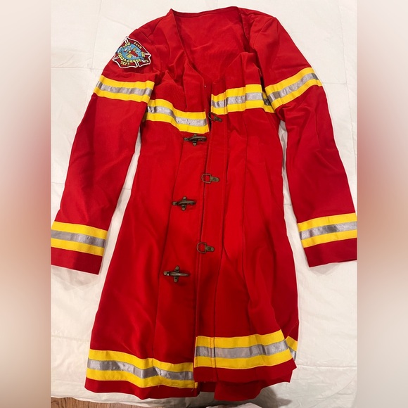 Sexy firefighter costume - Picture 2 of 3